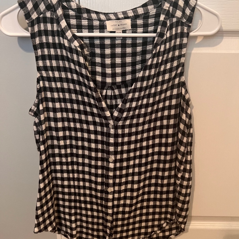 COPY - Sleeveless tank, gingham